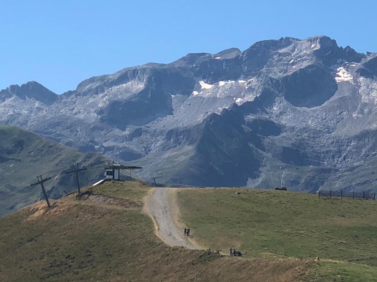 Le 41 Avenue Foch Hotell Bagnères-de-Luchon Exteriör bild