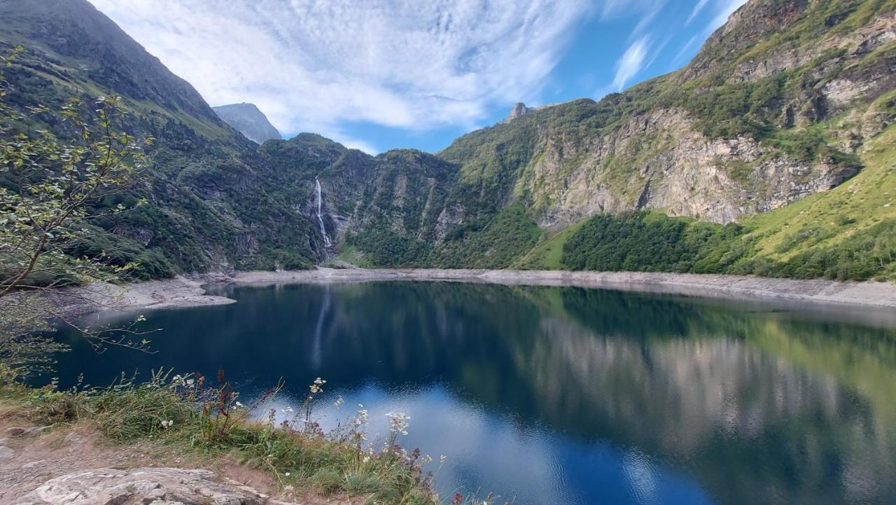 Le 41 Avenue Foch Hotell Bagnères-de-Luchon Exteriör bild