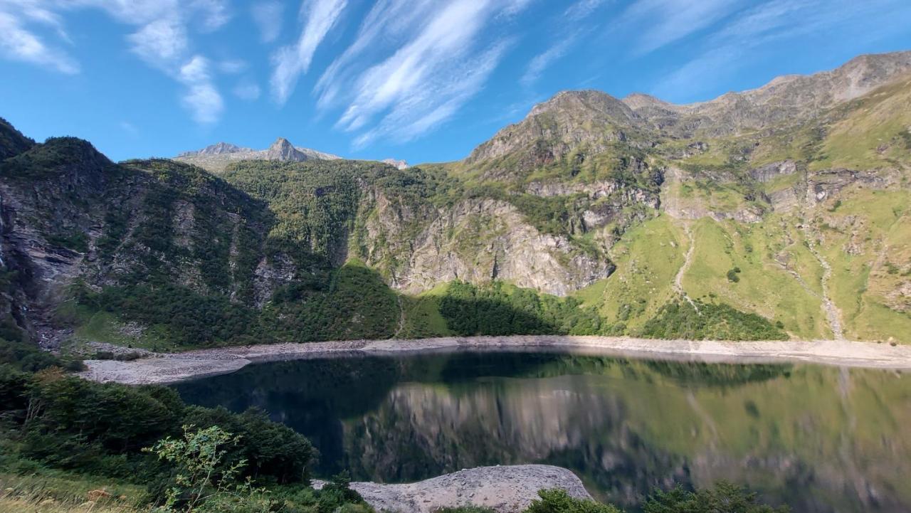Le 41 Avenue Foch Hotell Bagnères-de-Luchon Exteriör bild