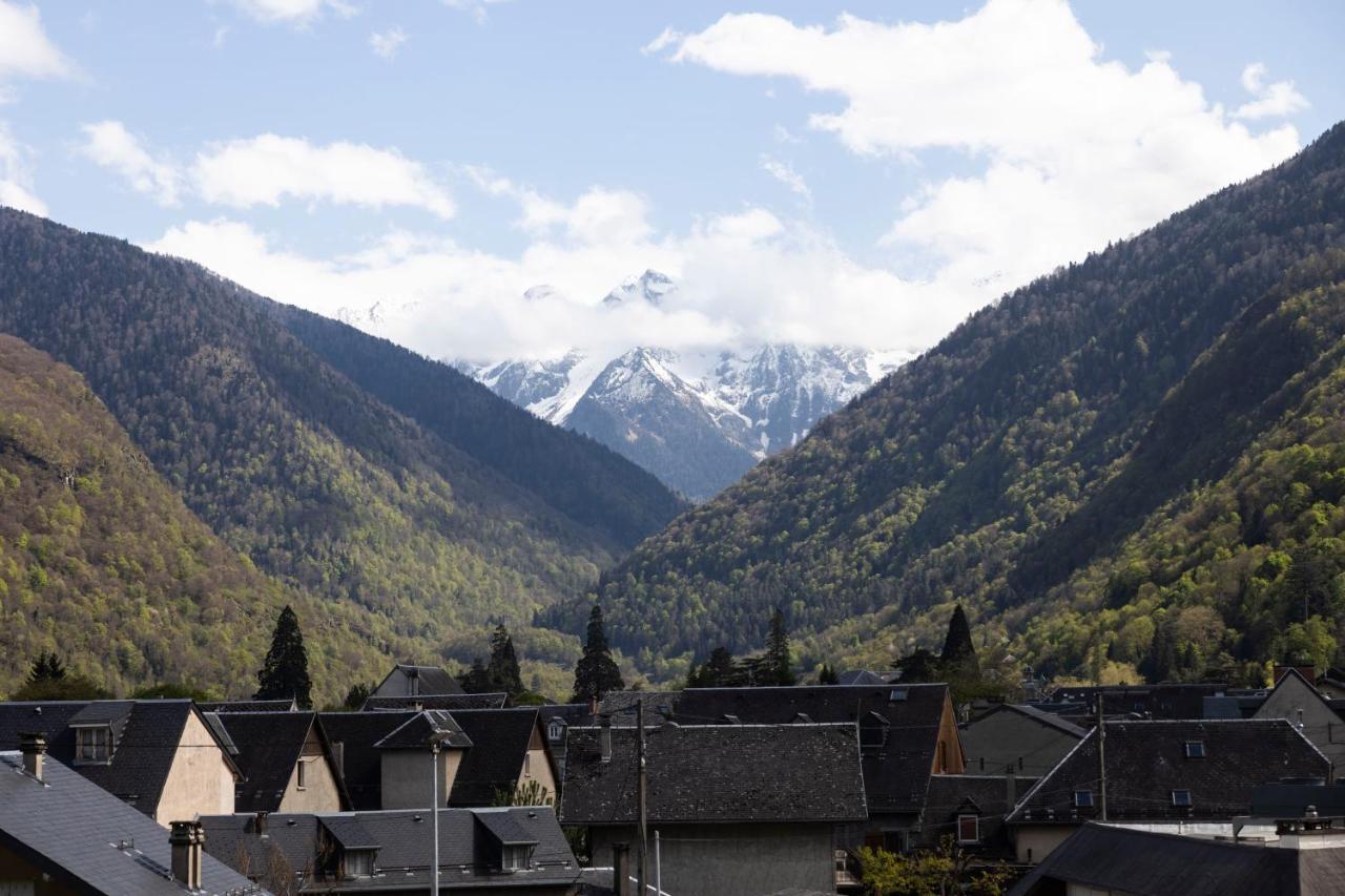 Le 41 Avenue Foch Hotell Bagnères-de-Luchon Exteriör bild