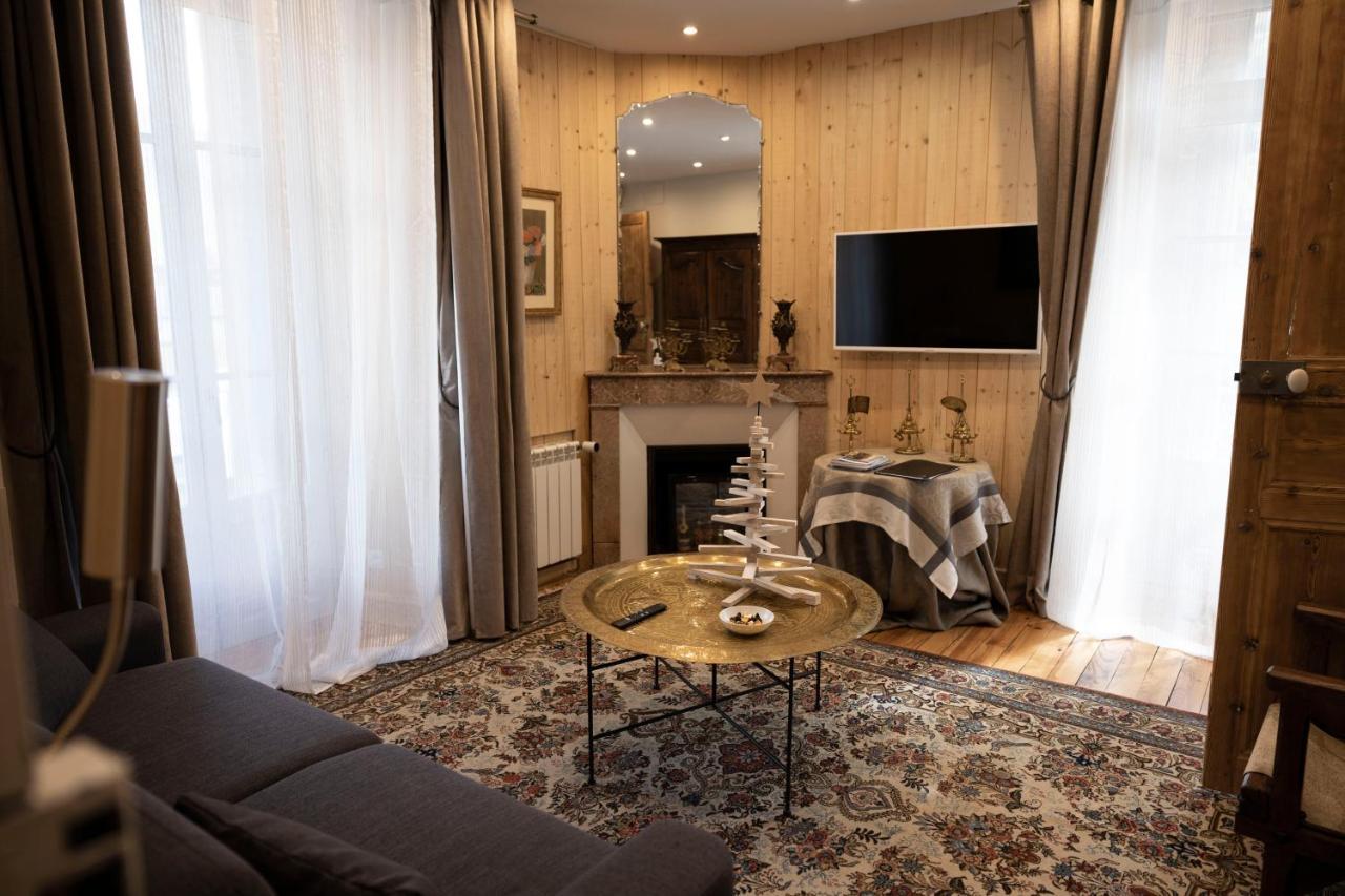 Le 41 Avenue Foch Hotell Bagnères-de-Luchon Exteriör bild