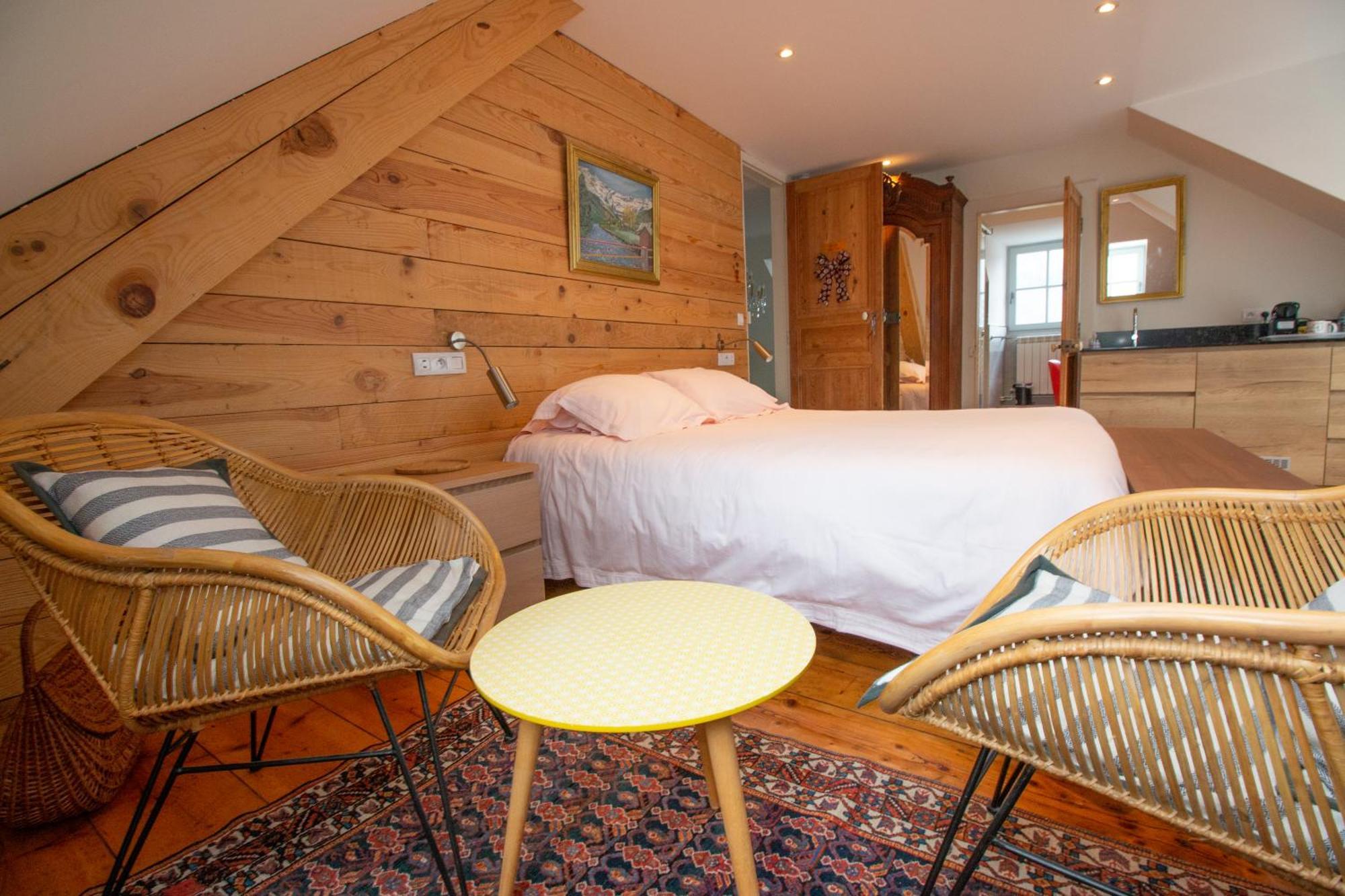 Le 41 Avenue Foch Hotell Bagnères-de-Luchon Exteriör bild