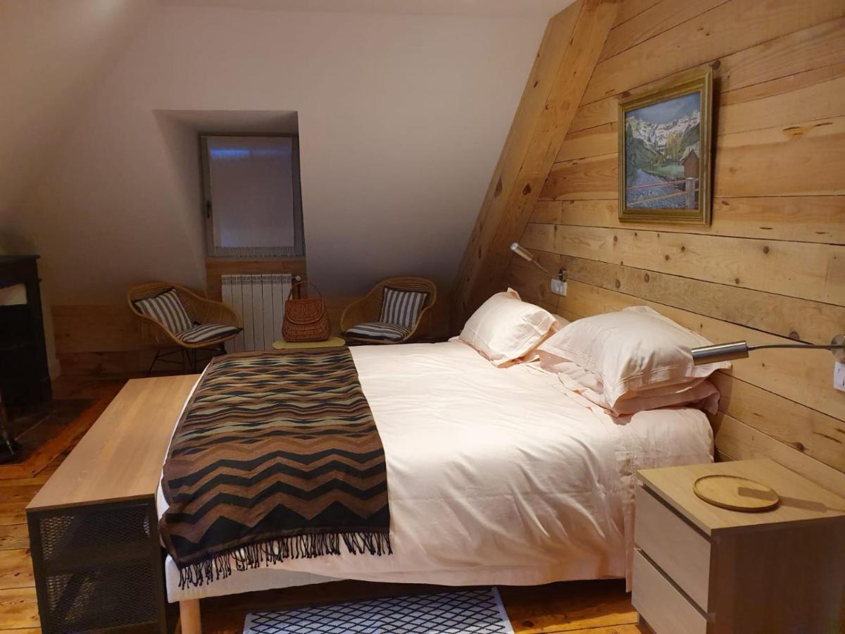 Le 41 Avenue Foch Hotell Bagnères-de-Luchon Exteriör bild