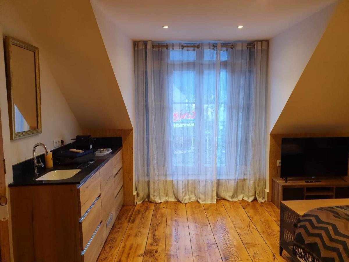 Le 41 Avenue Foch Hotell Bagnères-de-Luchon Exteriör bild